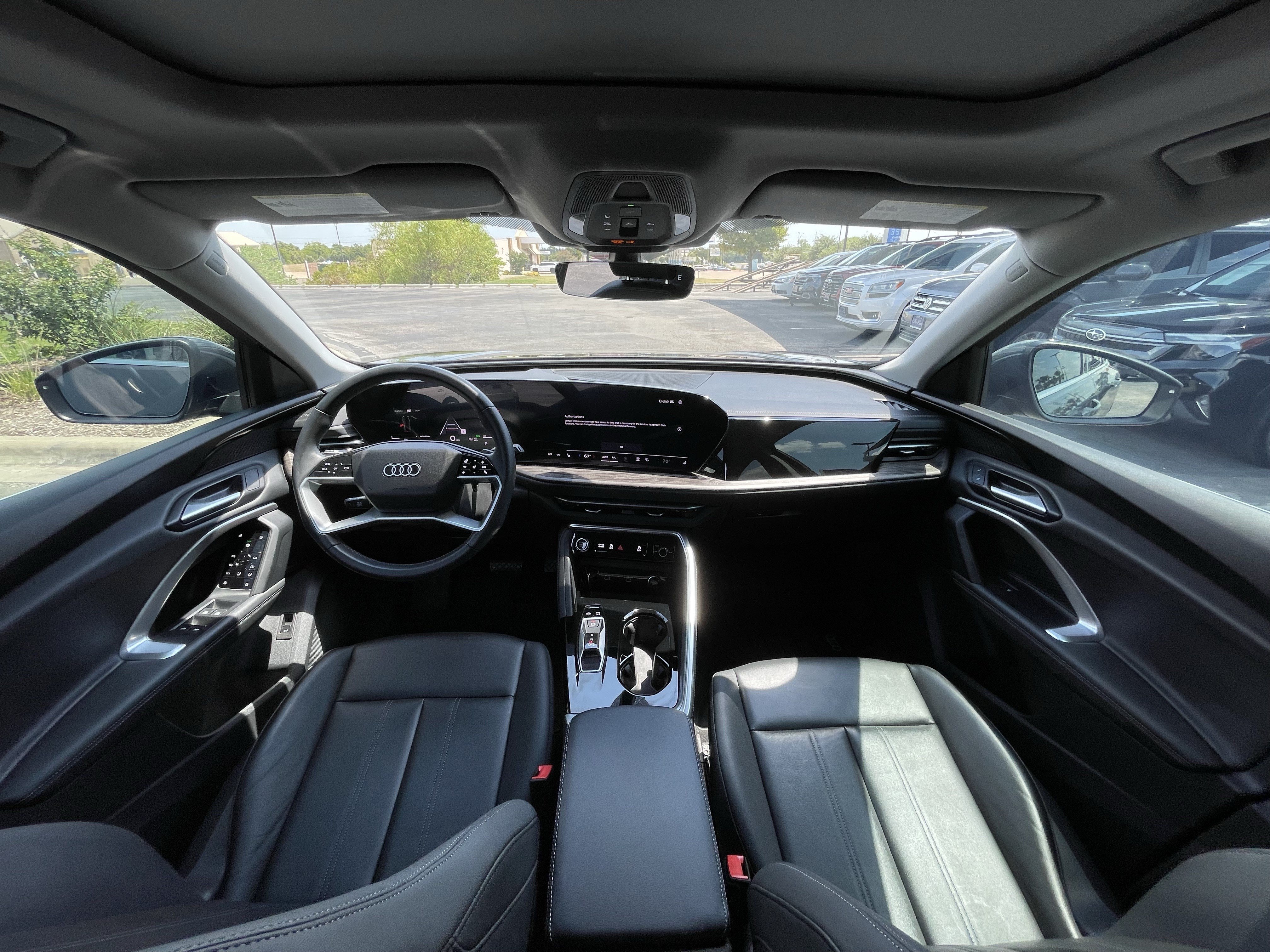 Used 2025 Audi Q5 Premium AWD/4WD image 24