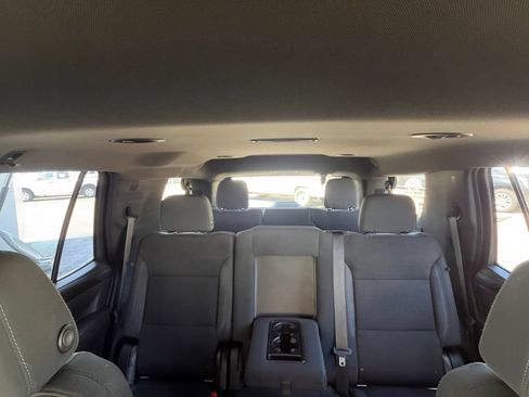 Used 2021 GMC Yukon SLE RWD image 28