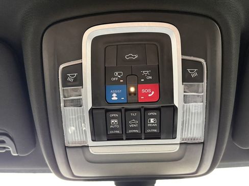 Used 2021 RAM 2500 Laramie image 21