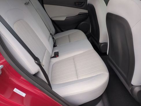 Used 2023 Hyundai Kona SEL AWD/4WD image 17