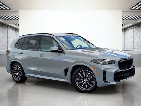 New 2026 BMW X5 xDrive50e w/ M Sport Package AWD/4WD image 2