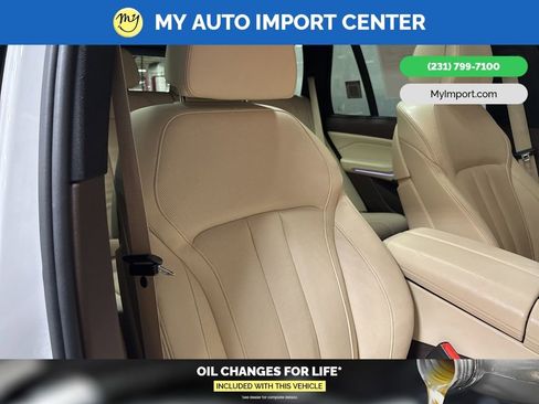 Used 2019 BMW X5 xDrive50i w/ Executive Package image 33