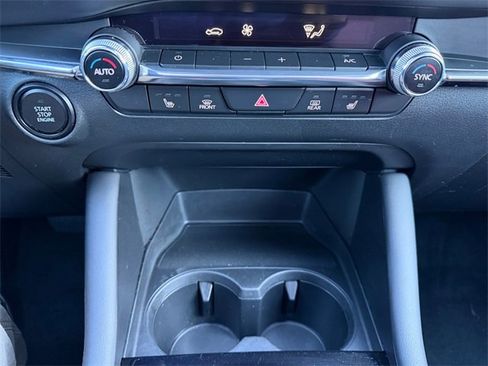 Used 2023 MAZDA MAZDA3 s image 22
