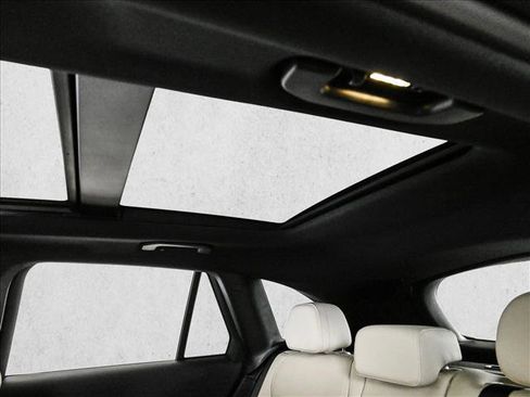 New 2026 Mercedes-Benz GLC 350e 4MATIC image 21