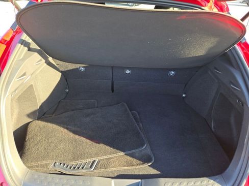 Used 2021 Toyota C-HR XLE image 14