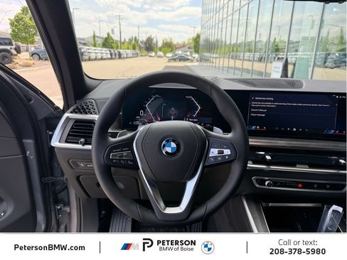 New 2026 BMW X5 xDrive50e w/ Premium Package AWD/4WD image 19