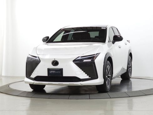 Certified 2023 Lexus RZ 450e Premium w/ Technology Package AWD/4WD image 3