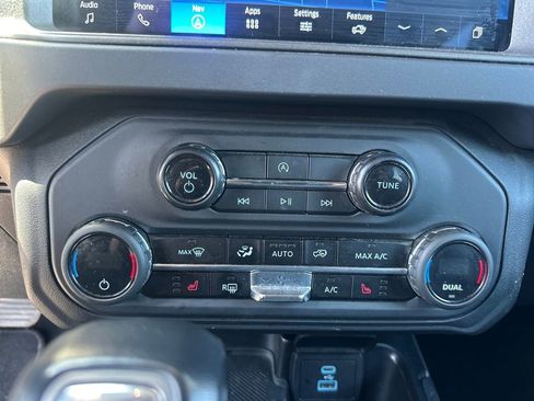 Used 2025 Ford Bronco Big Bend AWD/4WD image 49