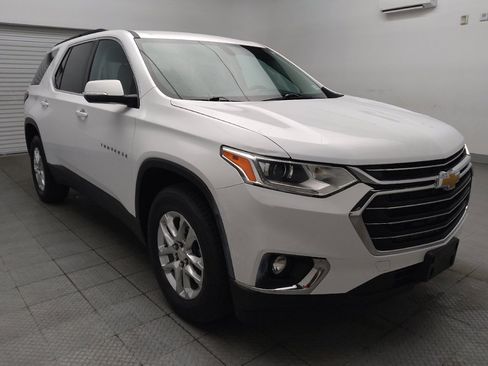 Used 2021 Chevrolet Traverse LT FWD image 13