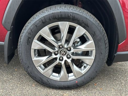New 2025 Toyota RAV4 XLE Premium image 12