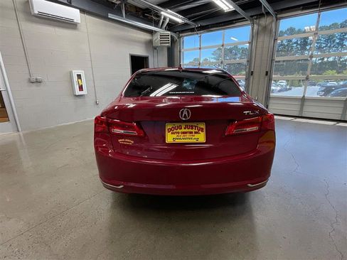Used 2019 Acura TLX FWD image 4