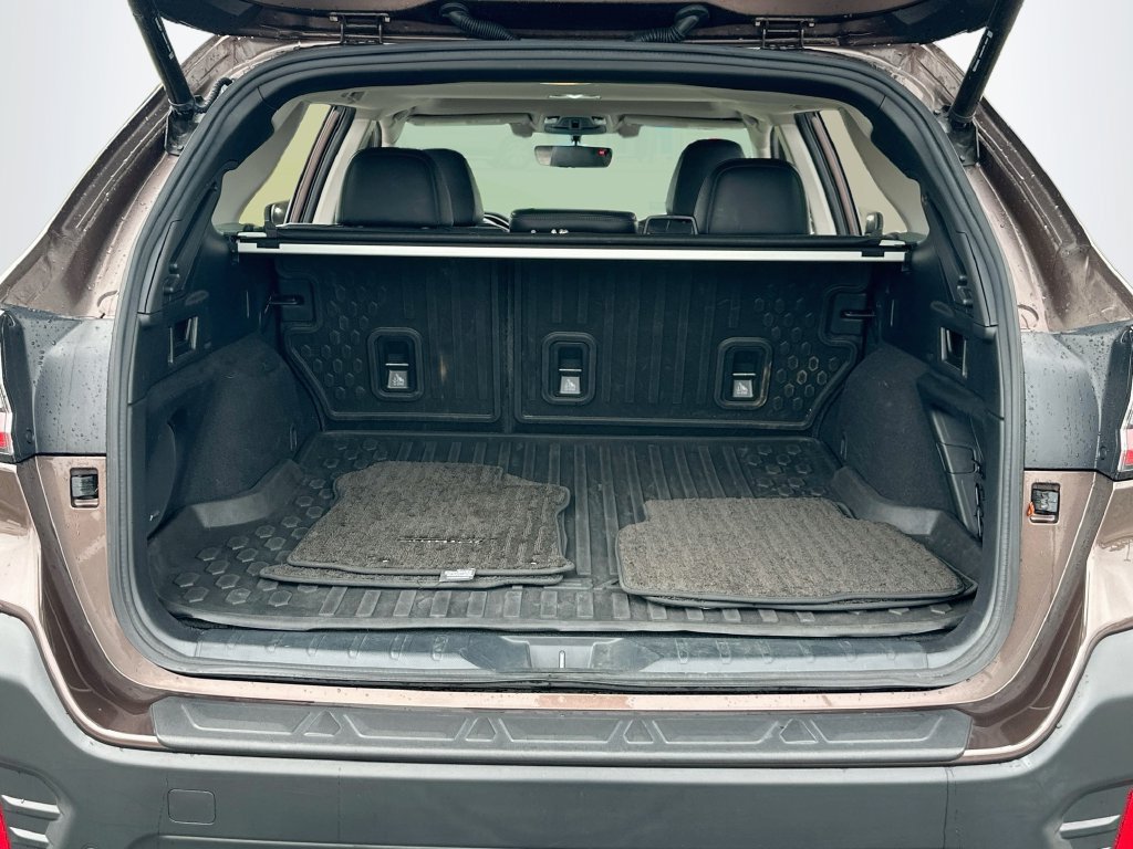 Used 2021 Subaru Outback Limited AWD/4WD image 27