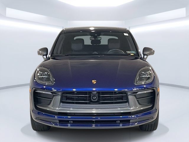 Certified 2026 Porsche Macan Turbo AWD/4WD image 10