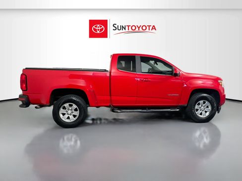 Used 2016 Chevrolet Colorado W/T w/ WT Convenience Package image 2