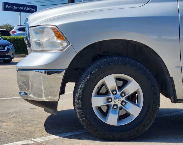 Used 2017 RAM 1500 Classic SLT AWD/4WD image 8