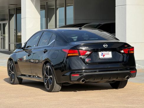 Used 2024 Nissan Altima 2.5 SR image 7