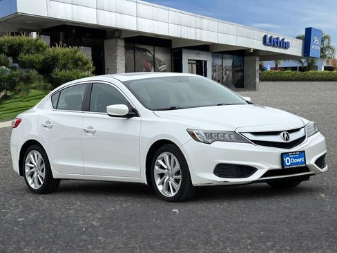 Used 2017 Acura ILX w/ Premium Package image 9