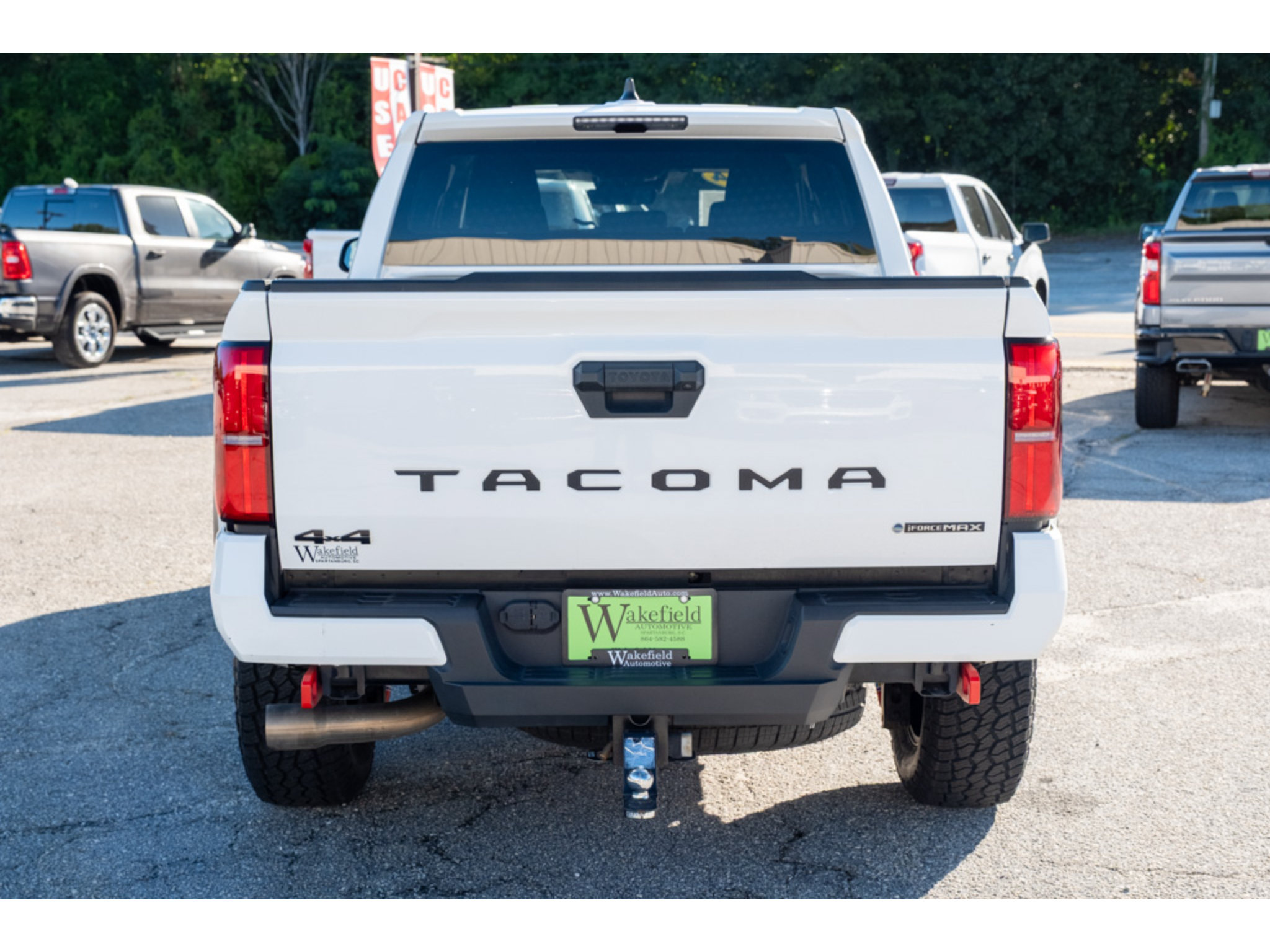 Used 2024 Toyota Tacoma TRD Off-Road AWD/4WD image 7