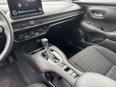 Used 2024 Honda HR-V Sport image 21