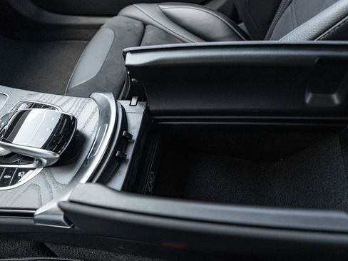 Used 2018 Mercedes-Benz C 63 AMG Sedan image 43