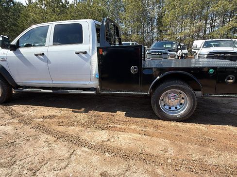 New 2026 RAM 4500 Tradesman w/ Chrome Appearance Group image 11
