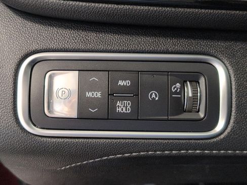Used 2026 Buick Enclave Sport Touring AWD/4WD image 10