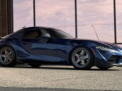 Used 2020 Toyota Supra Premium image 16