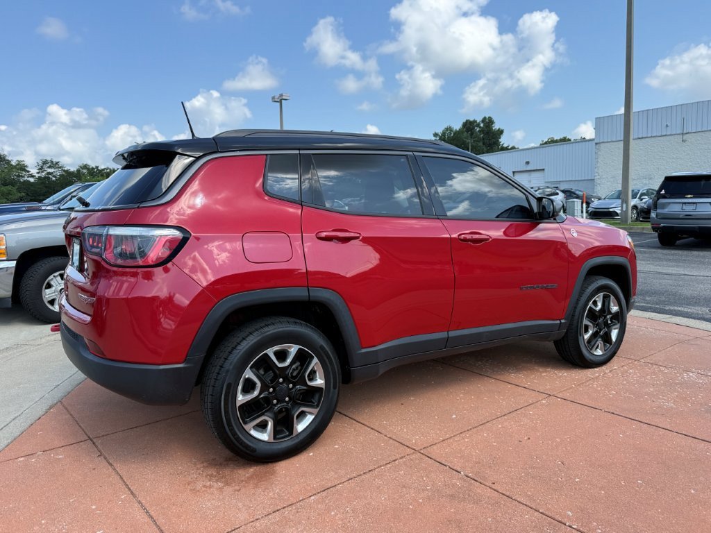 Used 2017 Jeep Compass Trailhawk w/ Leather Interior Group AWD/4WD image 6