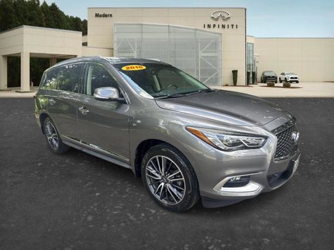 Used 2016 INFINITI QX60 Luxe w/ Premium Plus Package AWD/4WD image 6