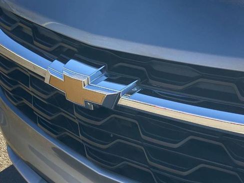 Used 2025 Chevrolet Trax LT w/ Driver Confidence Package image 26