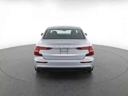 Used 2020 Volvo S60 T5 Momentum FWD image 46