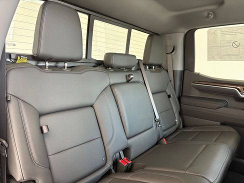 New 2026 Chevrolet Silverado 1500 LT Trail Boss w/ LT Trail Boss Premium Package AWD/4WD image 41