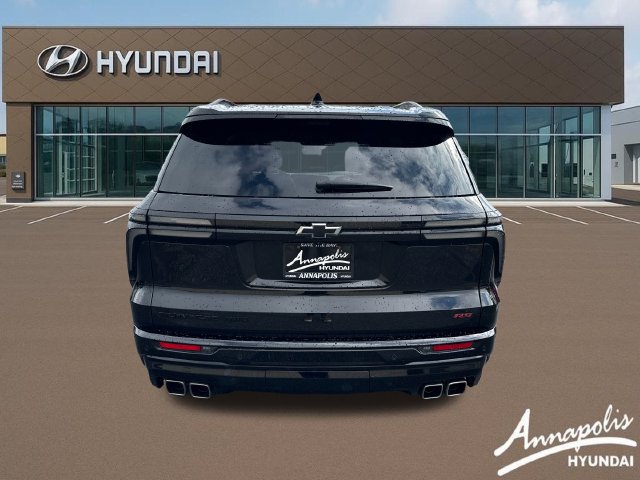 Used 2024 Chevrolet Traverse RS AWD/4WD image 4