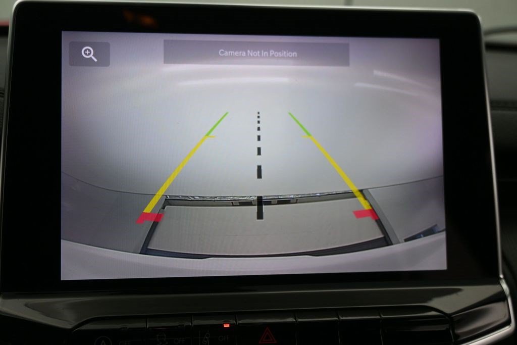 Used 2023 Jeep Compass Latitude AWD/4WD image 13