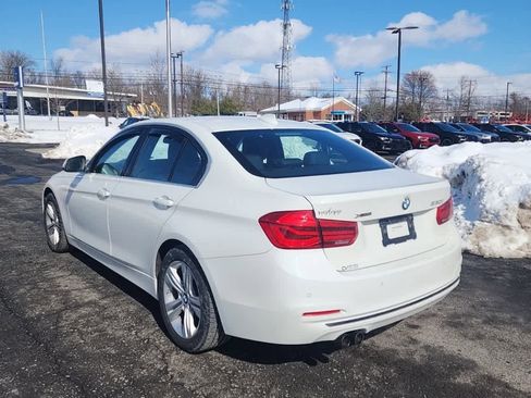 Used 2018 BMW 330i xDrive Sedan image 2