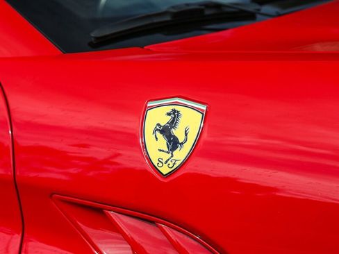 Used 2010 Ferrari California image 24