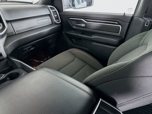 Used 2021 RAM 1500 Big Horn image 32