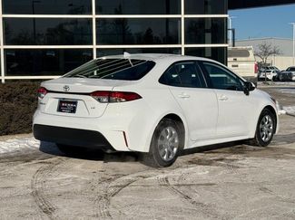 Used 2024 Toyota Corolla LE video 3