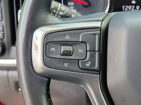 Certified 2022 Chevrolet Silverado 1500 LT AWD/4WD image 25