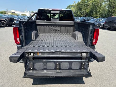 Used 2022 GMC Sierra 1500 SLT w/ SLT Premium Plus Package AWD/4WD image 62
