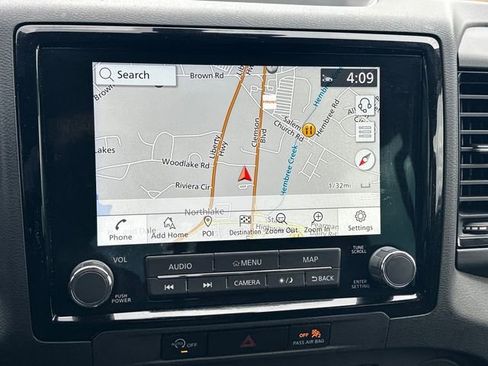 Used 2024 Nissan Frontier Pro-X image 21