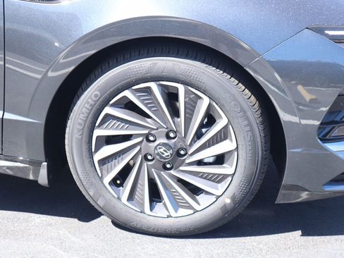 New 2026 Hyundai Sonata SEL FWD image 17