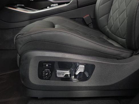 New 2026 BMW X5 xDrive50e w/ M Sport Package image 28