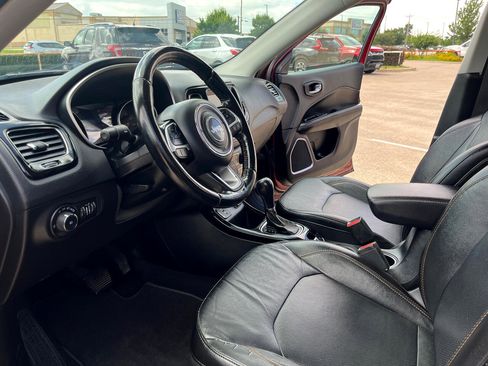 Used 2021 Jeep Compass Limited image 7