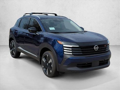 New 2026 Nissan Kicks SR image 3