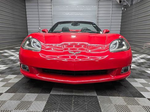 Used 2006 Chevrolet Corvette Convertible w/ Preferred Equipment Group RWD image 4