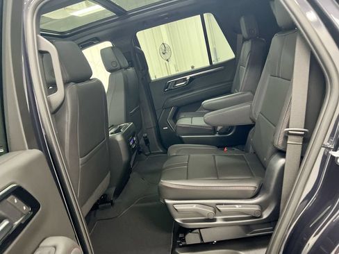 Used 2025 Chevrolet Tahoe RST w/ Comfort Package AWD/4WD image 24