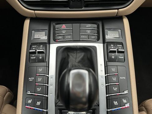 Used 2019 Porsche Macan S image 24