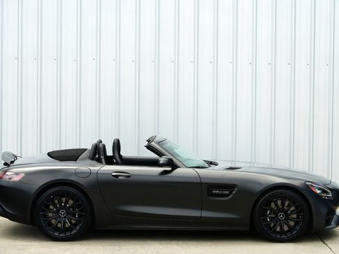 Used 2021 Mercedes-Benz AMG GT Roadster w/ AMG Stealth Edition image 58