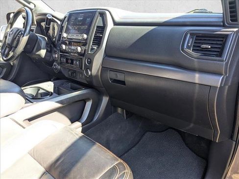 Used 2020 Nissan Titan PRO-4X w/ Pro-4x Convenience Package image 20